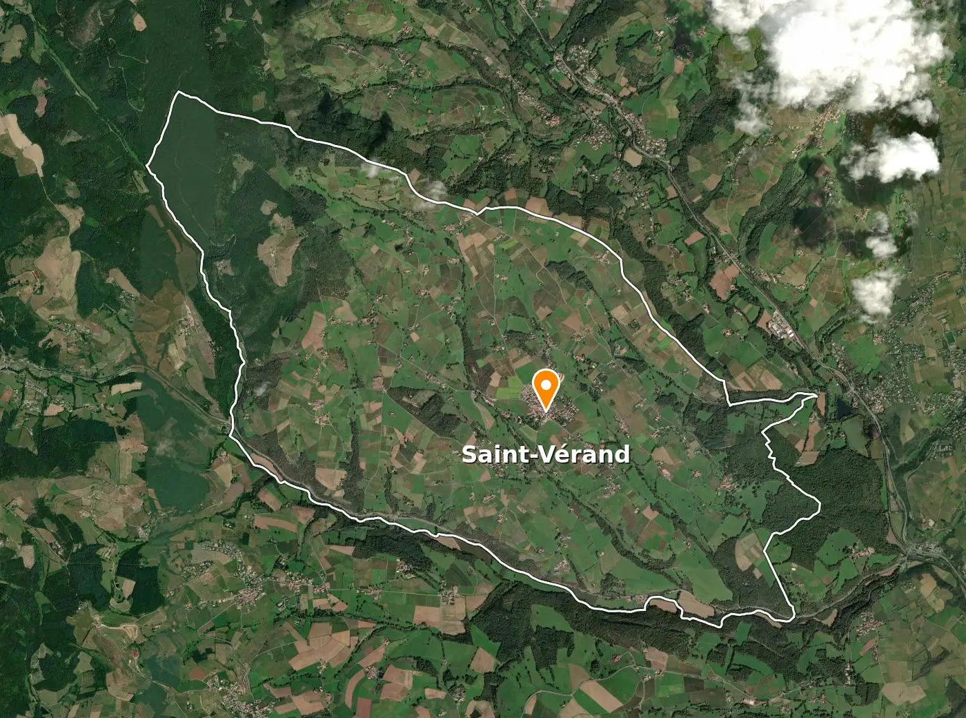 Vue satellite de la commune de Saint-Vérand avec son contour
